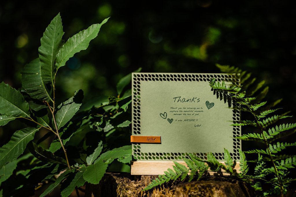 Lasergesneden papier Colorplan Mid Green letterpress drukwerk - Karakter Prints en Lasergasten