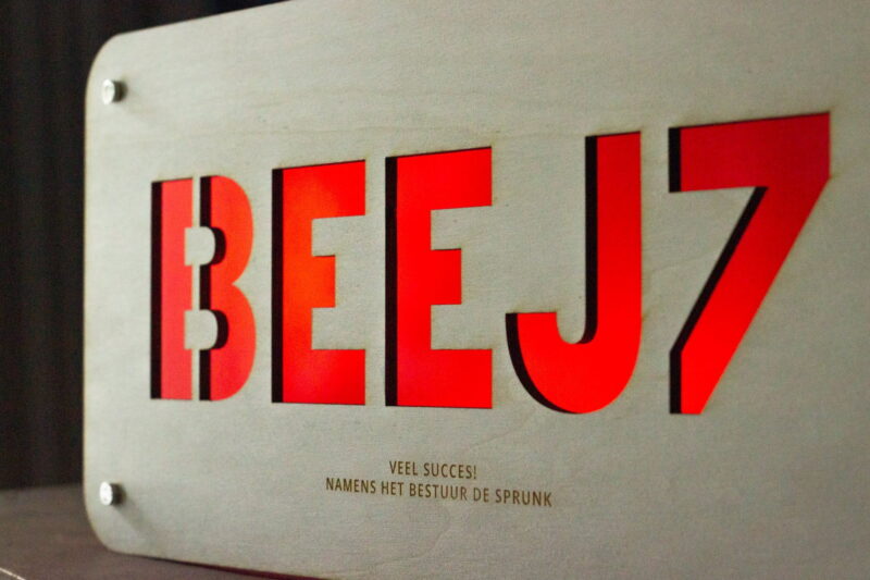 lasersnijden maatwerk display horeca horecabord 4