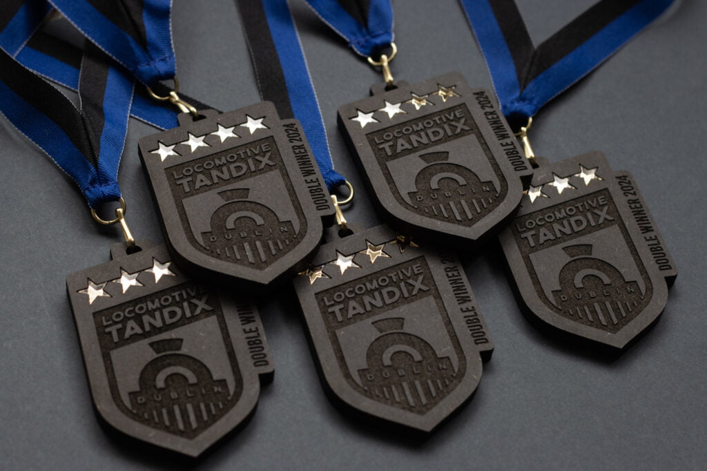 medaille laten maken eigen logo sport