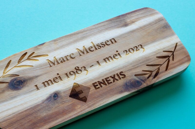 lasergasten enexis logo jubileum cadeau collega