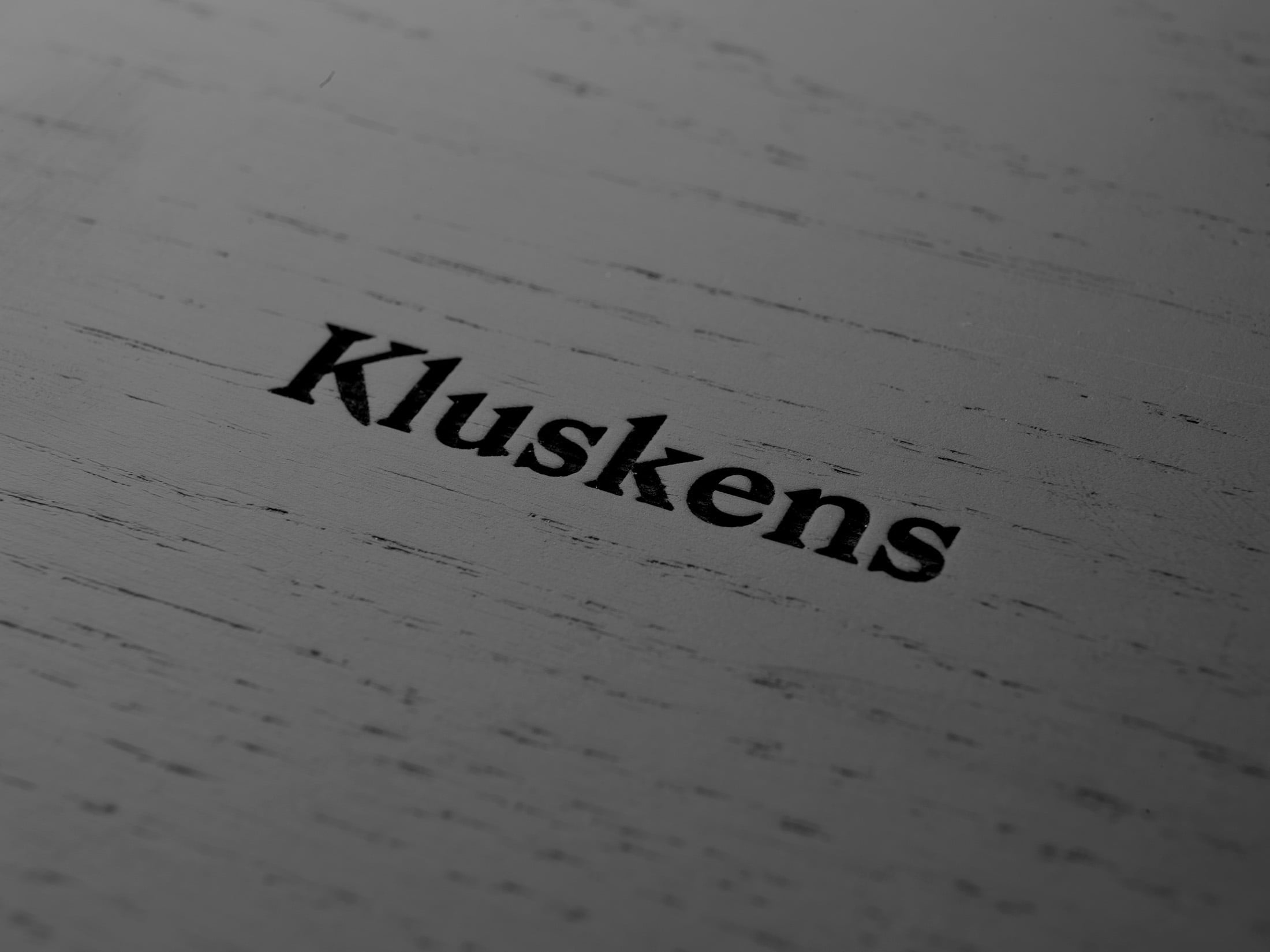 Set klinken Plat ijzer zwart inclusief rozetten | Online Deurbeslagshop