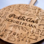 gravure borrelplank xl pizza lasergasten