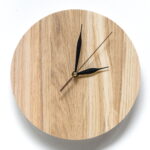 houten-klok-eiken-graveren-leeg houten klok eiken graveren