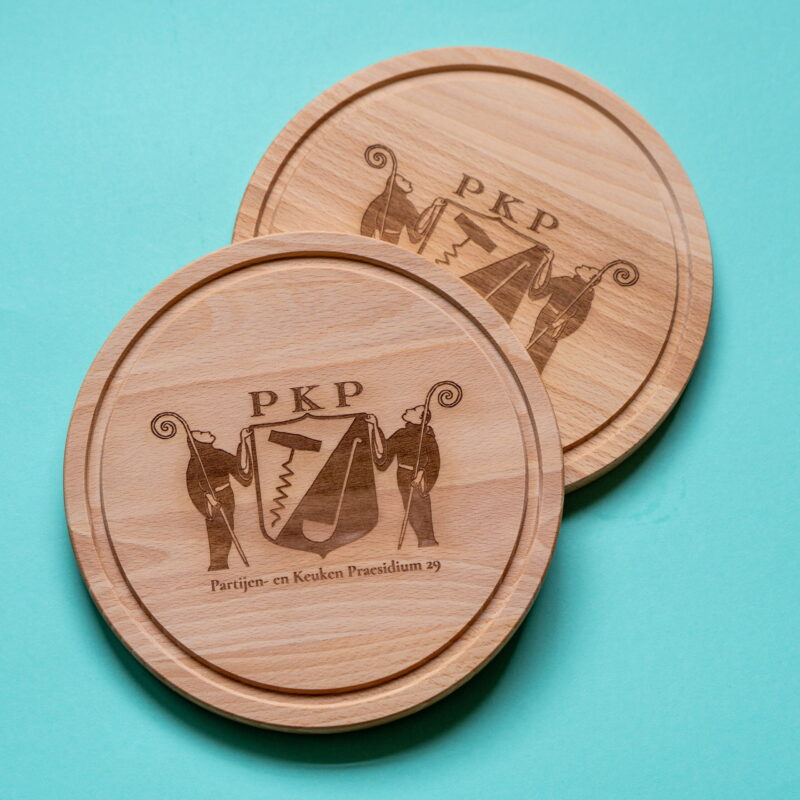 lasergasten beuken ronde plank logo studentenvereniging