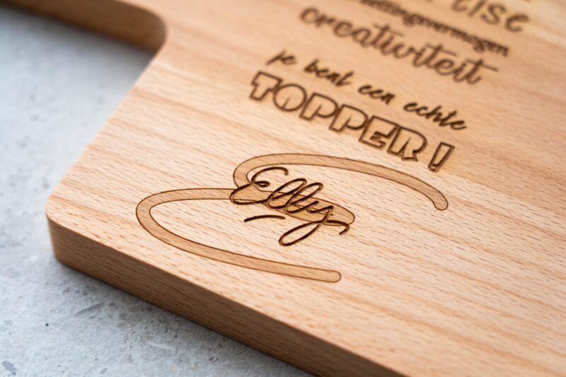 lasergasten beuken borrelplank gravure