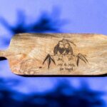 Mango houten borrelplank met lasergravure als bruiloftscadeau - tropisch hardhout serveerplank Lasergasten